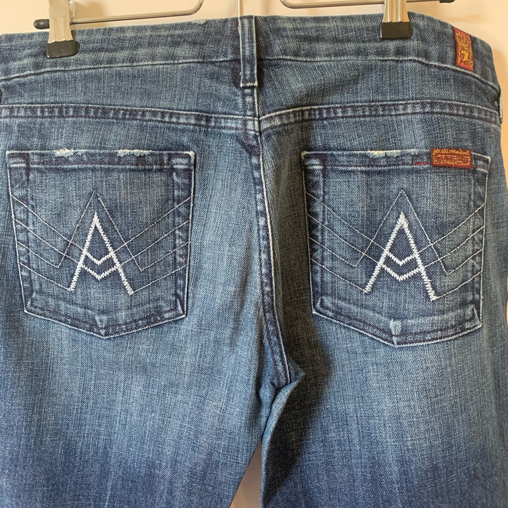 Designer Jean - Picture 4 of 6